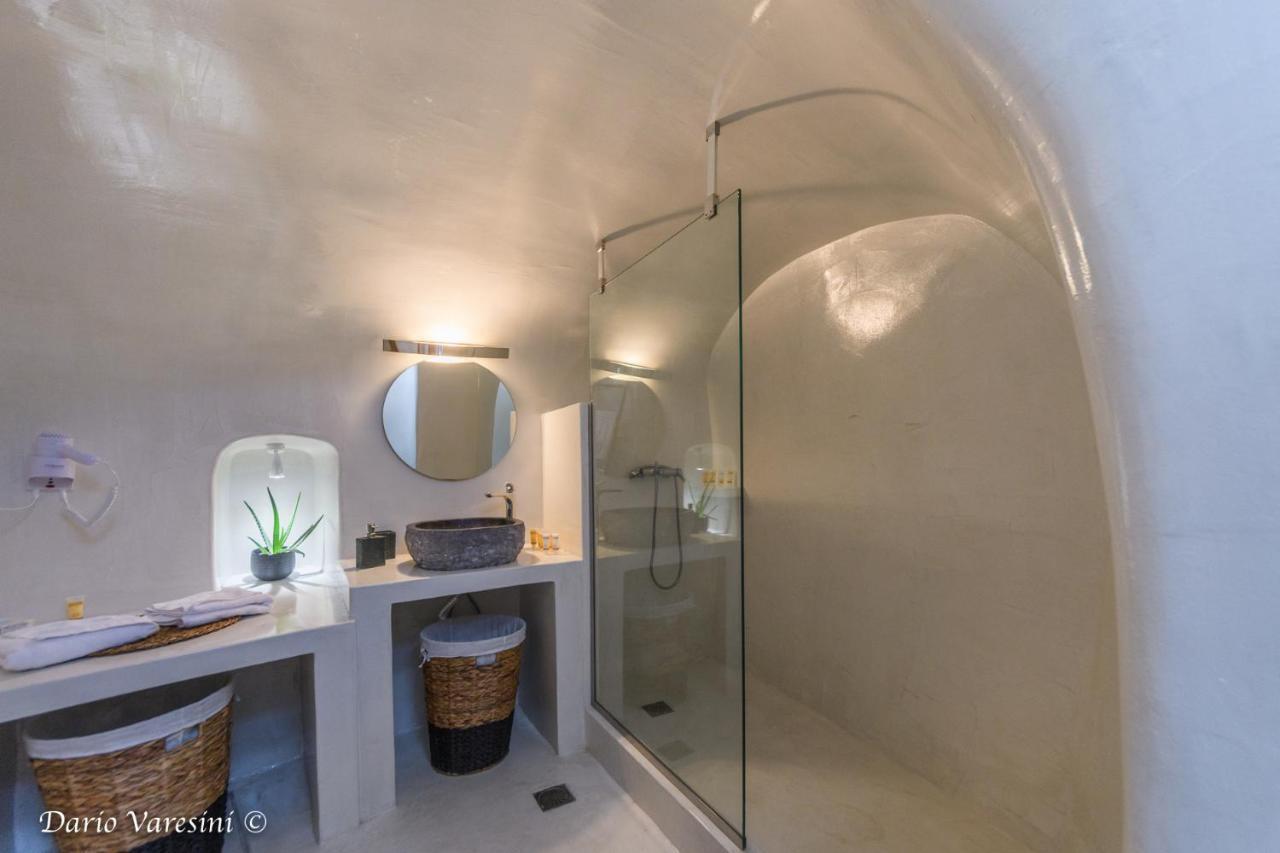 Santorinian Lava House Villa Pýrgos Buitenkant foto